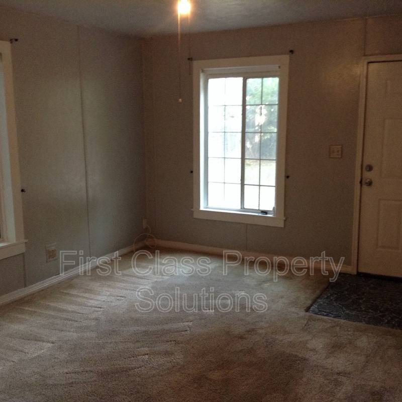 Apartment for rent at 121 NW 29th St #3 4, Oklahoma City, OK 73103