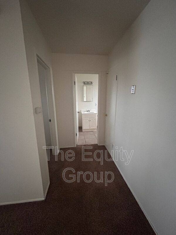 Apartment for rent at 331 E Elm St #6, Hanford, CA 93230