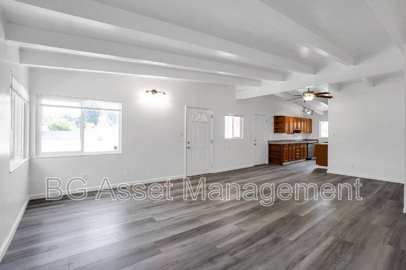 House for rent at 1588 Ridgecrest Rd, Pinole, CA 94564
