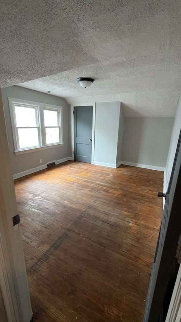 Apartment for rent at 2004 46th St, Rock Island, IL 61201