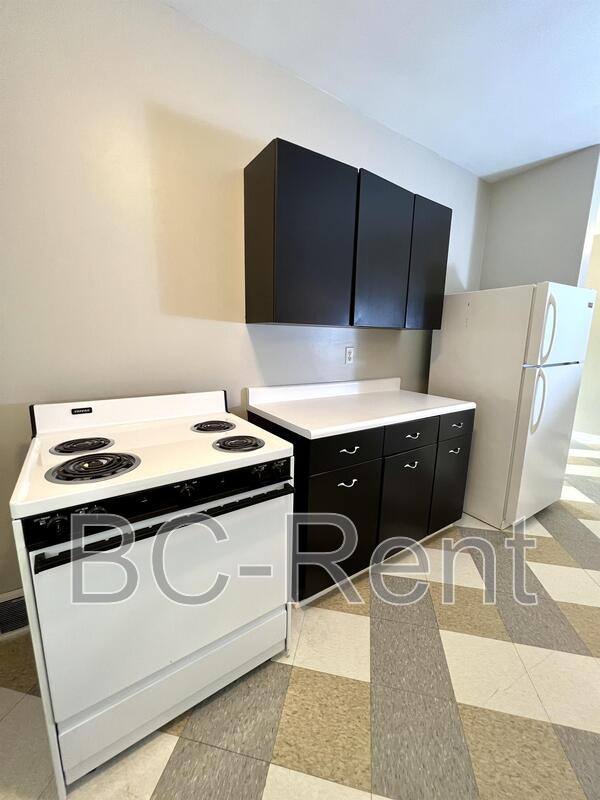House for rent at 635 3rd Ave #2, Freedom, PA 15042