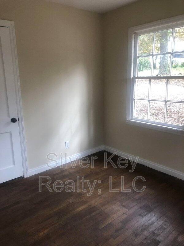 Apartment for rent at 505 Guille St #1, Athens, TN 37303