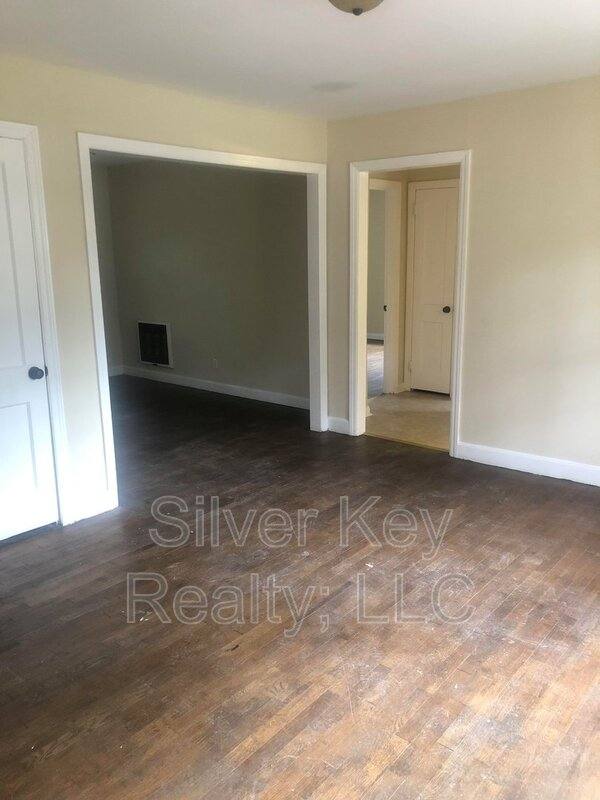 Apartment for rent at 505 Guille St #1, Athens, TN 37303