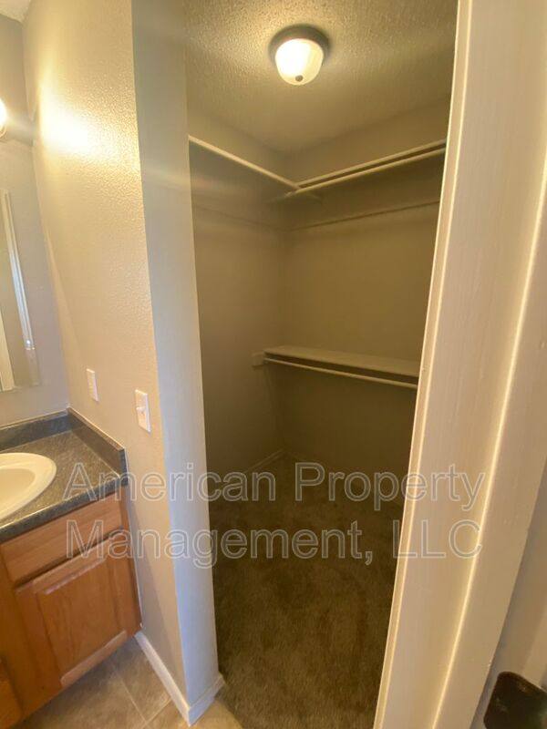 Apartment for rent at 4716 NE Wisconsin St, Bartlesville, OK 74006
