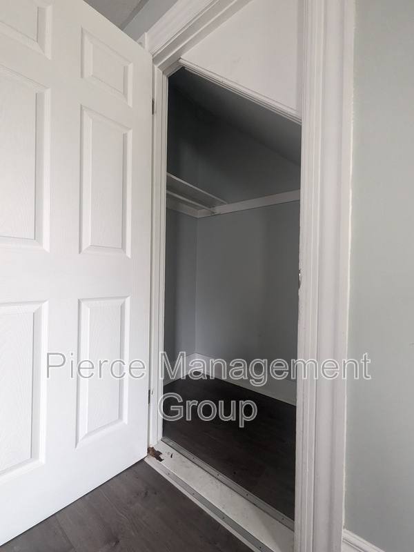 Apartment for rent at 6 Blake St #1B, Concord, NH 03301