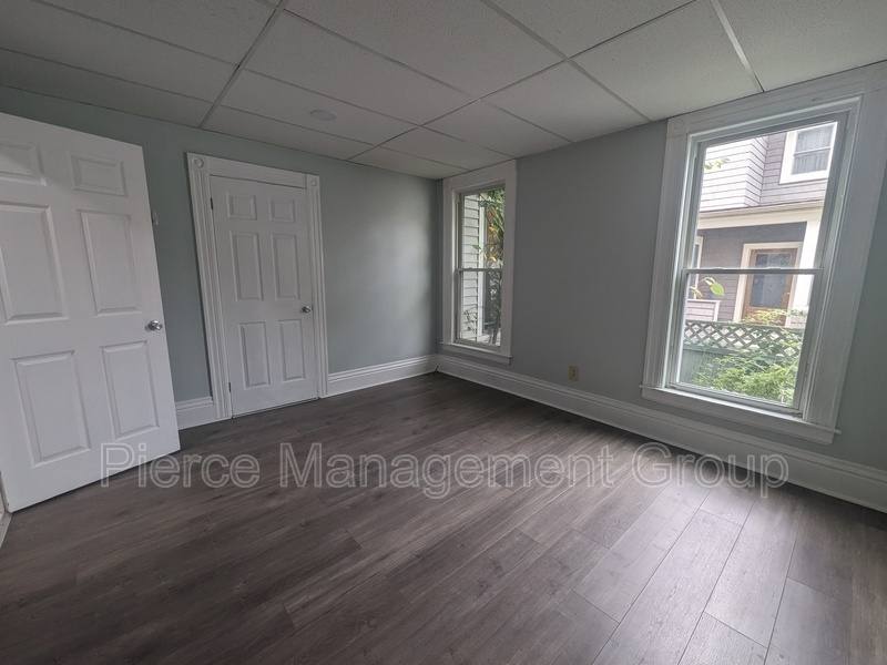 Apartment for rent at 6 Blake St #1B, Concord, NH 03301