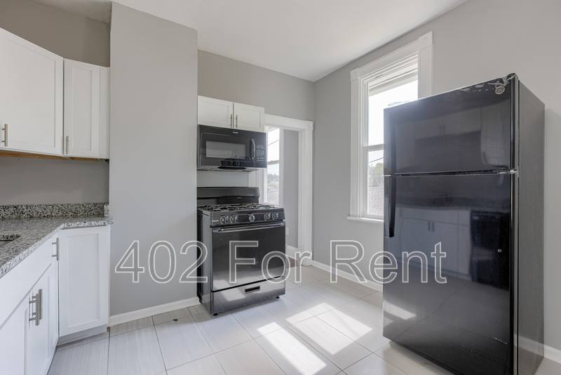 House for rent at 1240 S 15th St, Omaha, NE 68108