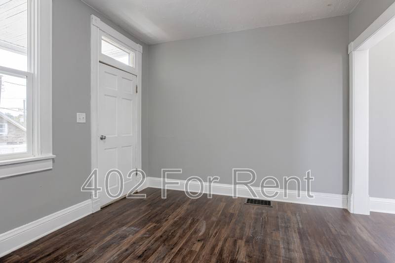 House for rent at 1240 S 15th St, Omaha, NE 68108