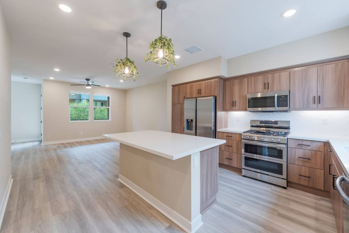 Townhouse for rent at 7756 Taylor Lane, Gardena, CA 90248