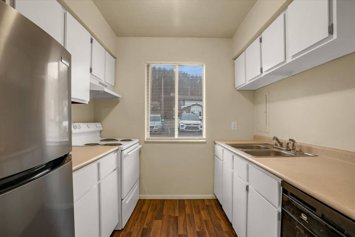 Apartment for rent at 500 Center Grange Rd, Monaca, PA 15061
