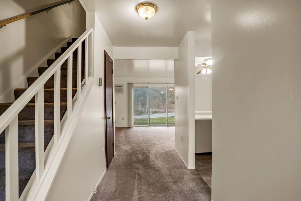 Apartment for rent at 500 Center Grange Rd, Monaca, PA 15061