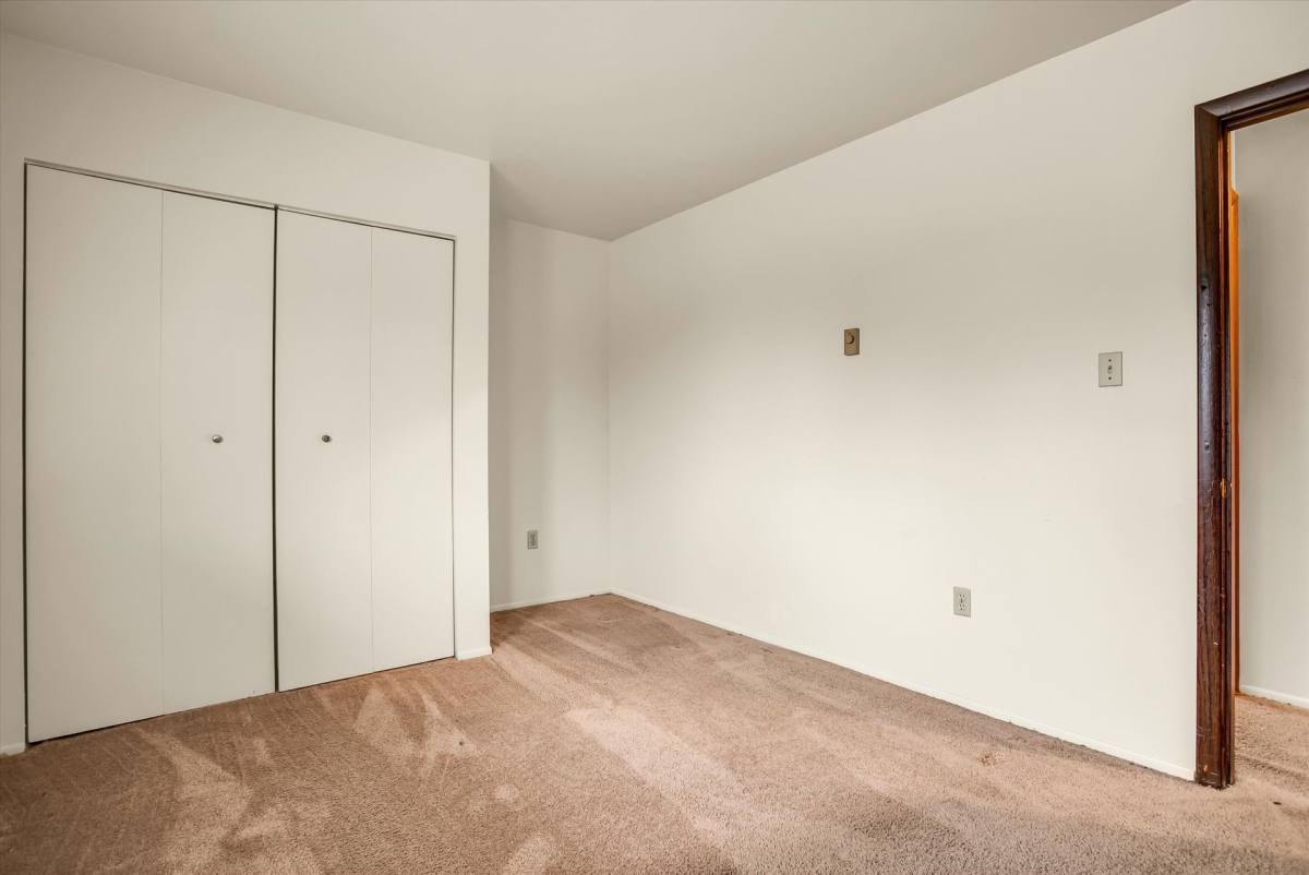 Apartment for rent at 500 Center Grange Rd, Monaca, PA 15061