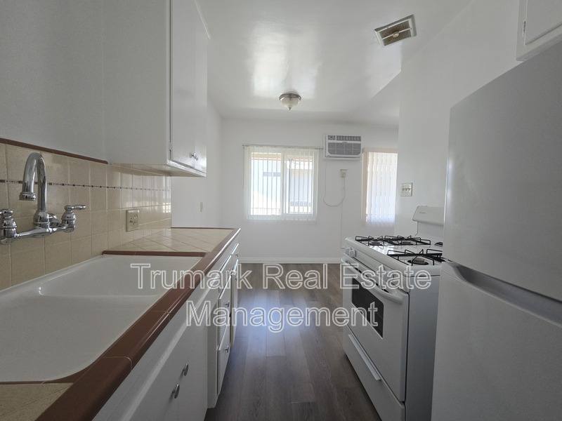 Apartment for rent at 103 S Roosevelt #9, Pasadena, CA 91107