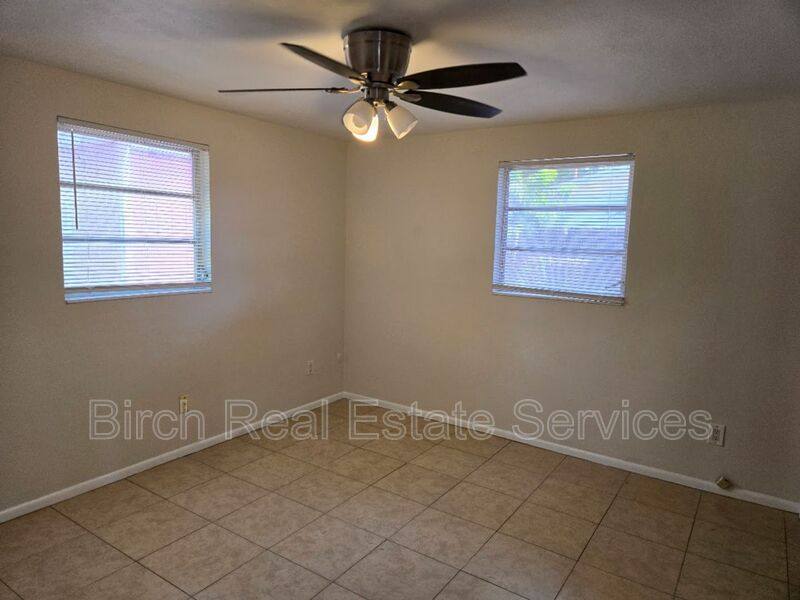 House for rent at 2552 Chancery Dr, Holiday, FL 34690