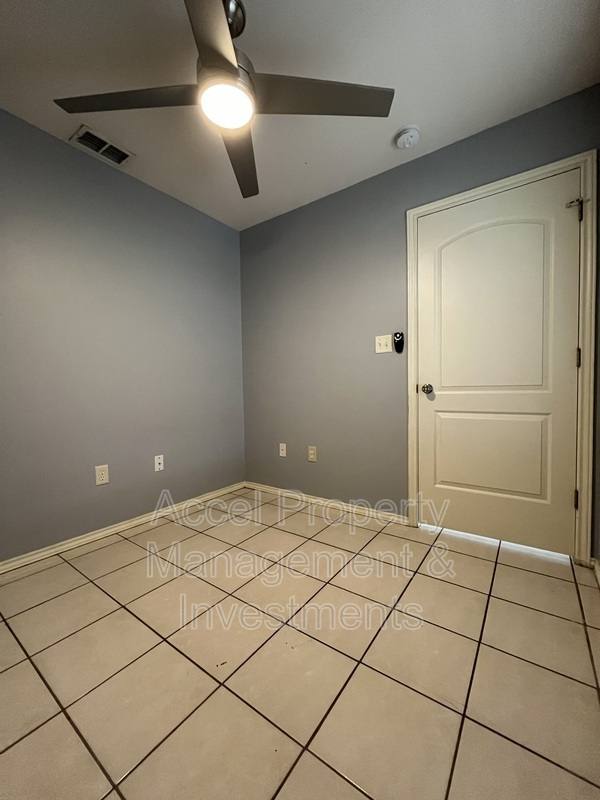 Apartment for rent at 1522 W Nolana Ave #A, McAllen, TX 78504