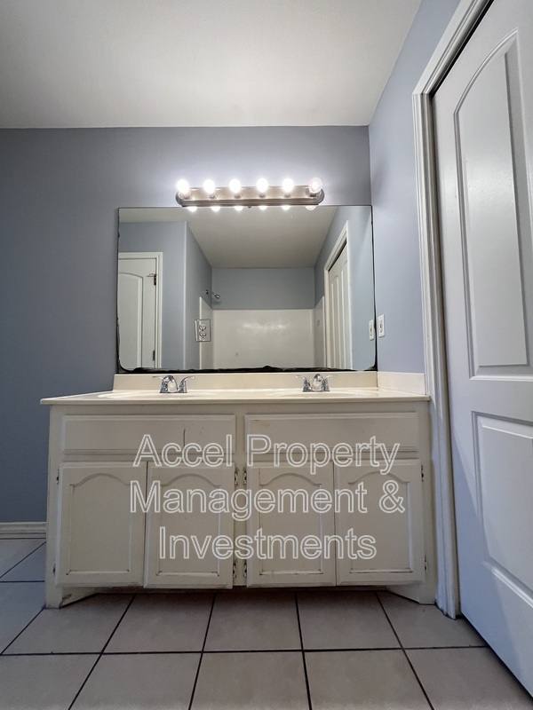Apartment for rent at 1522 W Nolana Ave #A, McAllen, TX 78504