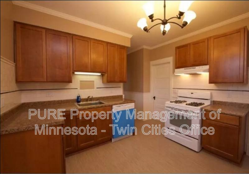 Apartment for rent at 109 Page St W, Saint Paul, MN 55107