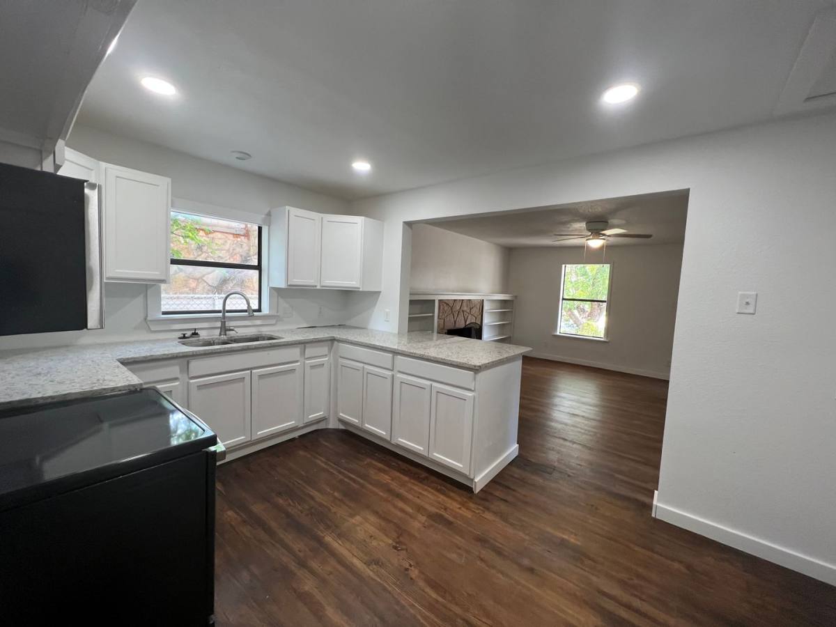 House for rent at 361 College Dr, Abilene, TX 79601