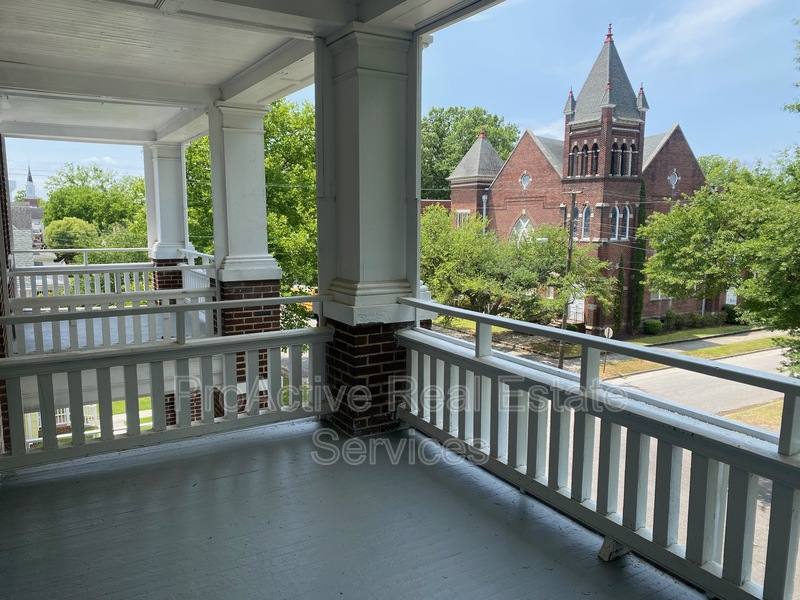 Apartment for rent at 259 Broad St #3, Portsmouth, VA 23707