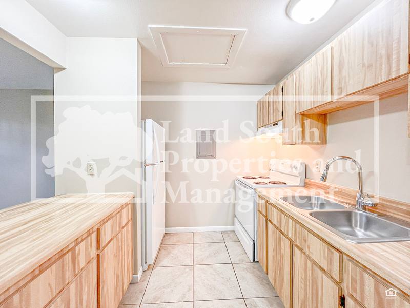 Apartment for rent at 732 Angelina Lane #C, Lakeland, FL 33801