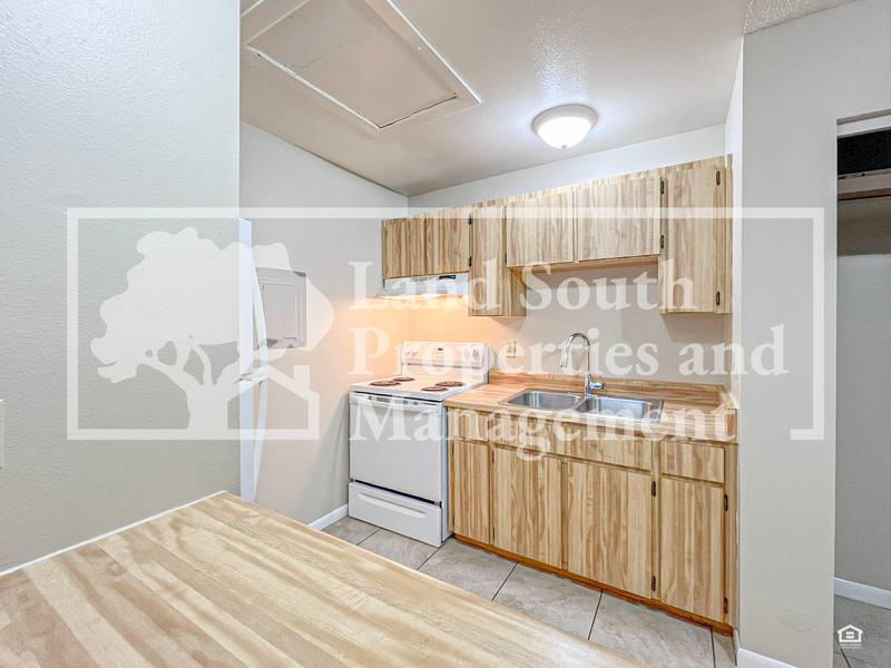 Apartment for rent at 732 Angelina Lane #C, Lakeland, FL 33801