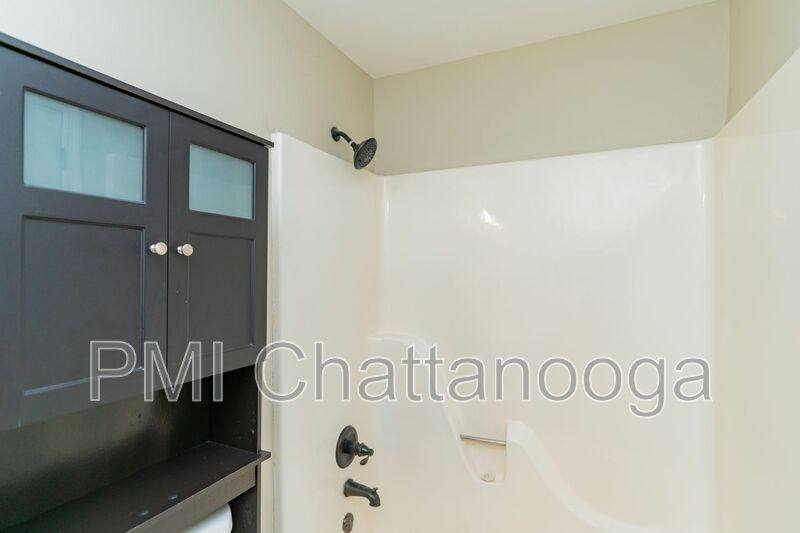 House for rent at 37 Anderson Rd, Ringgold, GA 30736