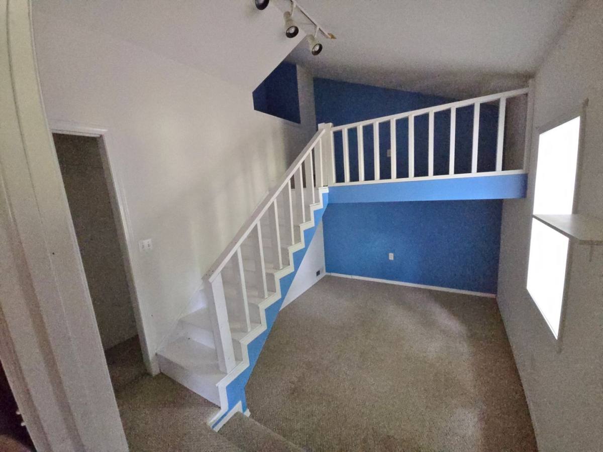 House for rent at 285 Co Rd, Vinemont, AL 35179