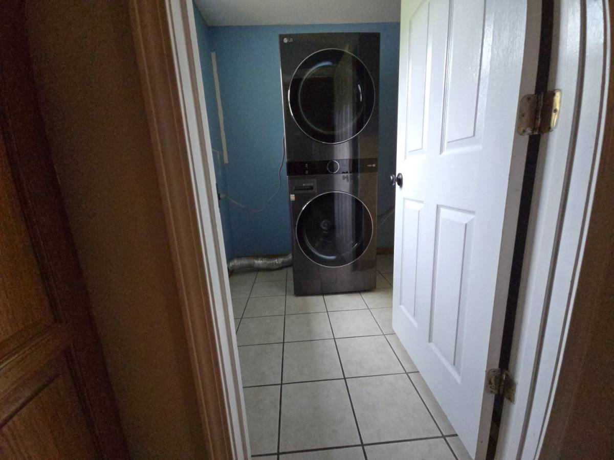 House for rent at 285 Co Rd, Vinemont, AL 35179