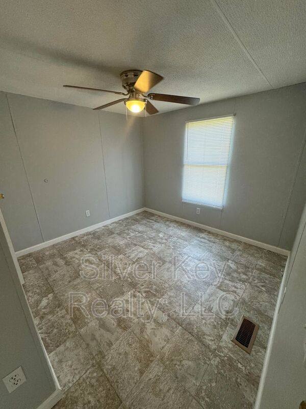 House for rent at 115 Barnett St, Englewood, TN 37329