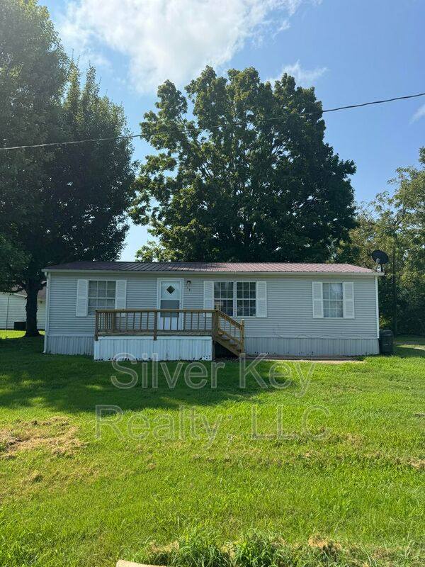 House for rent at 115 Barnett St, Englewood, TN 37329