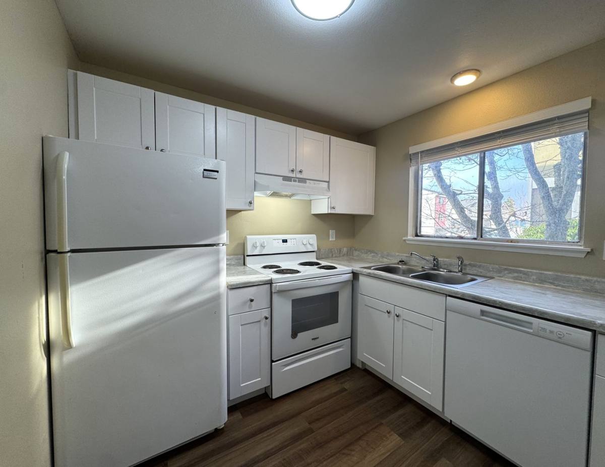 Apartment for rent at 4018-4028 S Warner St, Tacoma, WA 98409