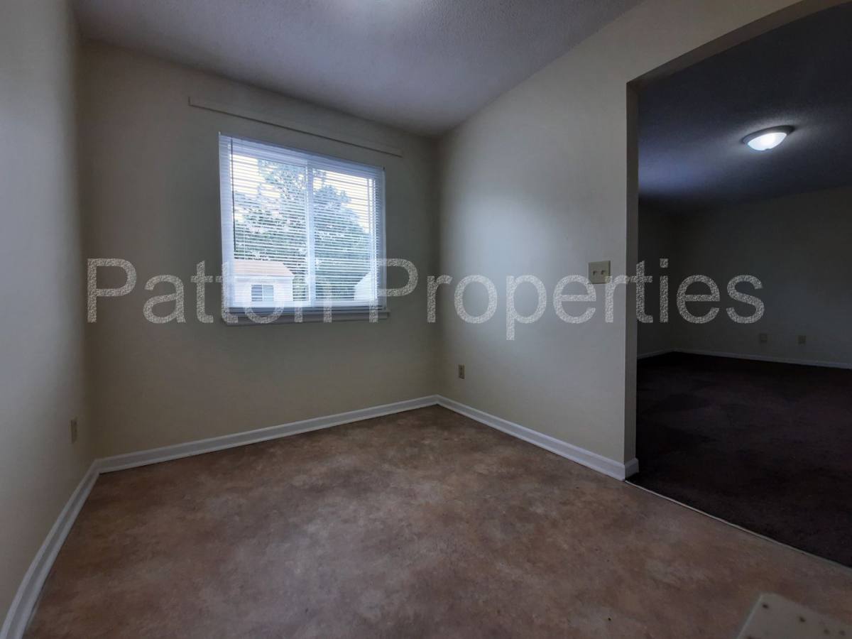 Apartment for rent at 1426 Platt Springs Rd, West Columbia, SC 29169