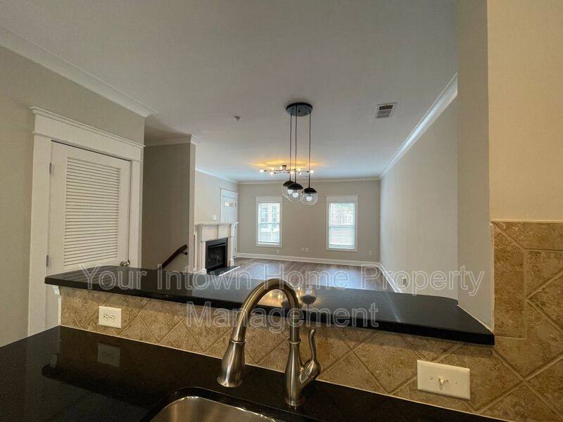 Condo for rent at 655 Mead St SE #67, Atlanta, GA 30312