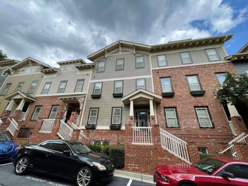 Condo for rent at 655 Mead St SE #67, Atlanta, GA 30312