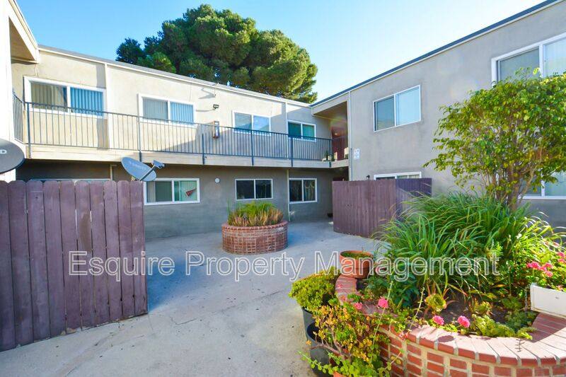 Apartment for rent at 640 W Channel Islands Blvd #D-11, Oxnard, CA 93033