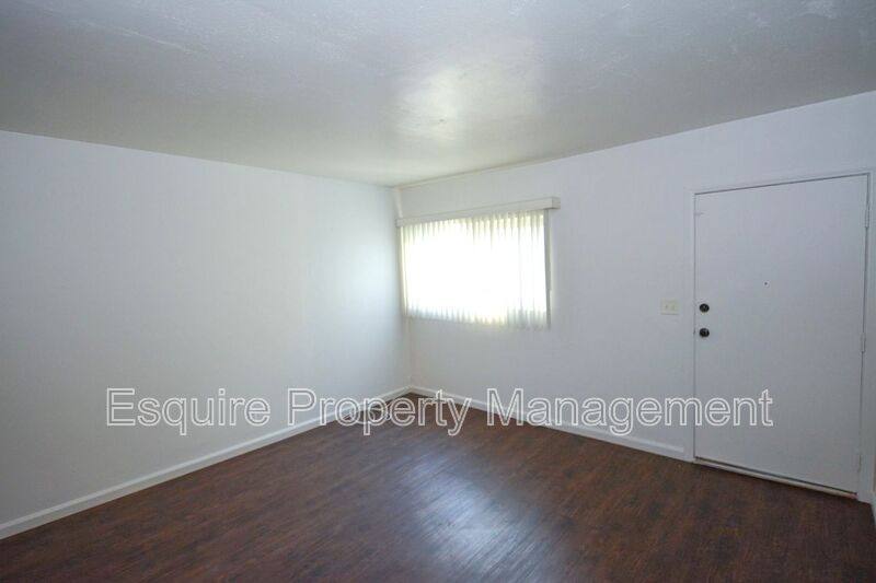 Apartment for rent at 640 W Channel Islands Blvd #D-11, Oxnard, CA 93033