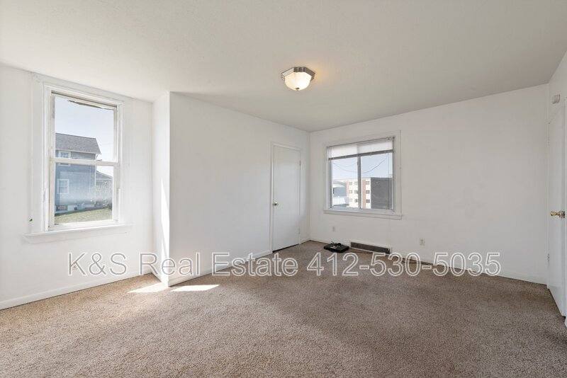 Apartment for rent at 16 Eggers Ave #2, Belle Vernon, PA 15012