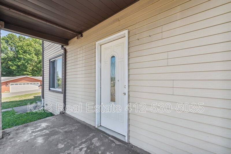 Apartment for rent at 16 Eggers Ave #2, Belle Vernon, PA 15012