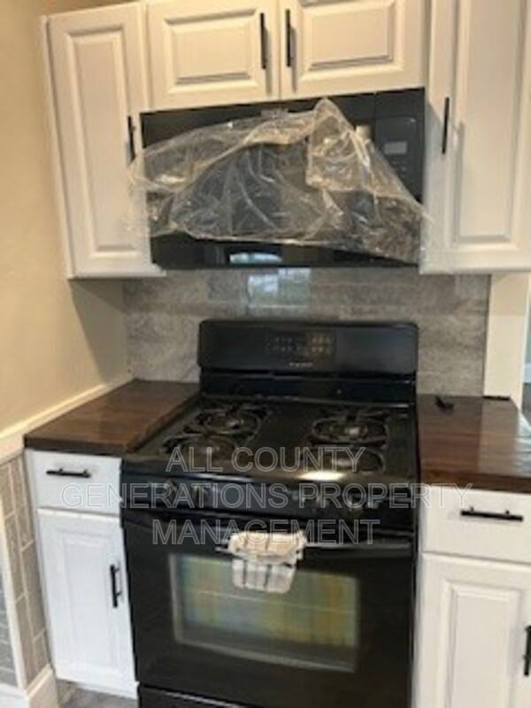 House for rent at 3540 E 133rd St, Cleveland, OH 44120
