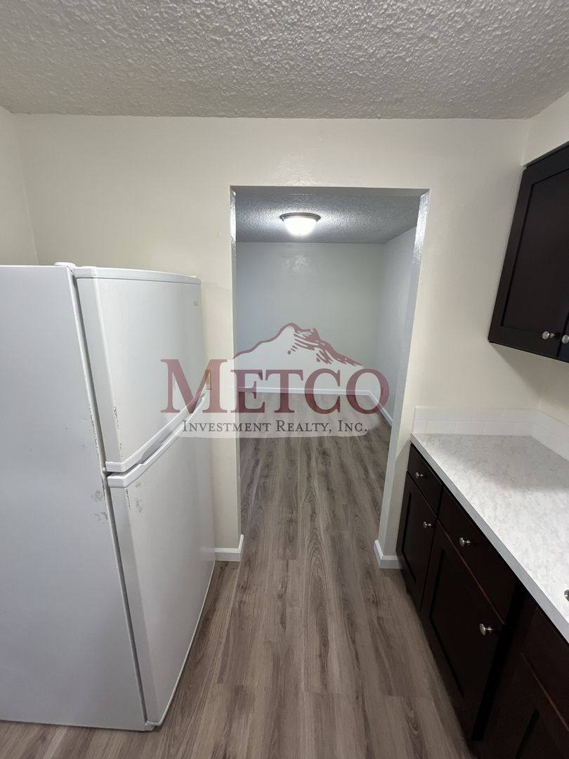 Apartment for rent at 1754 J St, Springfield, OR 97477