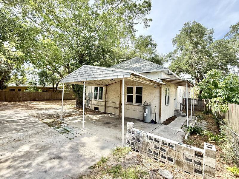 Apartment for rent at 641 Mehlenbacher Rd #1 2, Largo, FL 33770
