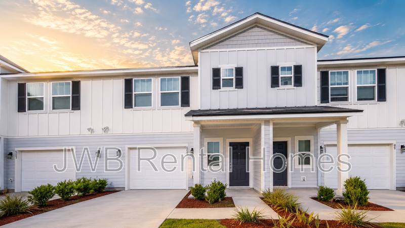 Townhouse for rent at 6055 Carolines Court, Jacksonville, FL 32277