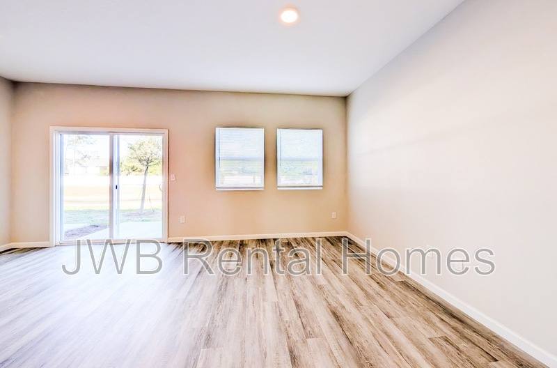 Townhouse for rent at 6055 Carolines Court, Jacksonville, FL 32277