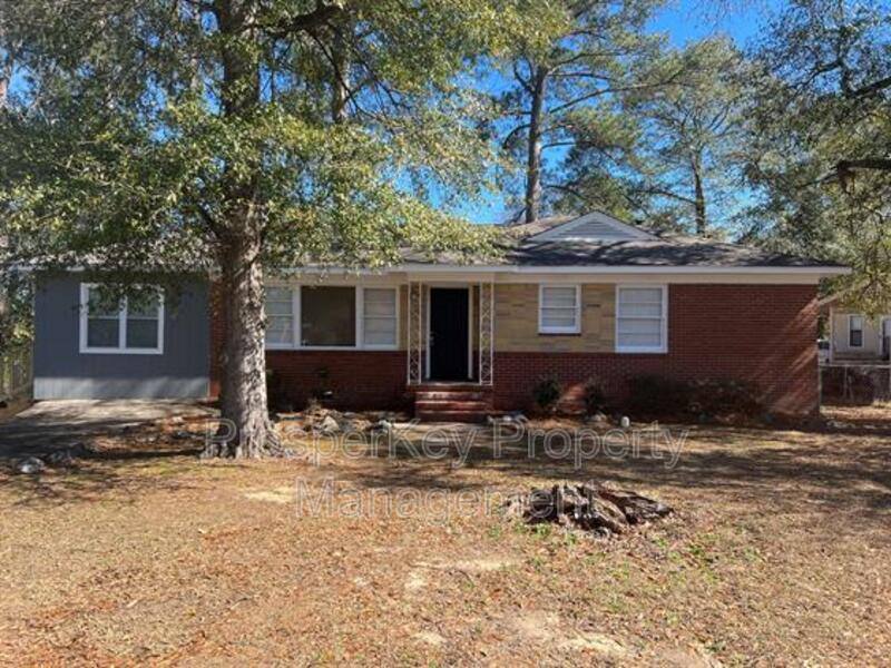 House for rent at 800 Goodson Dr, Columbus, GA 31907