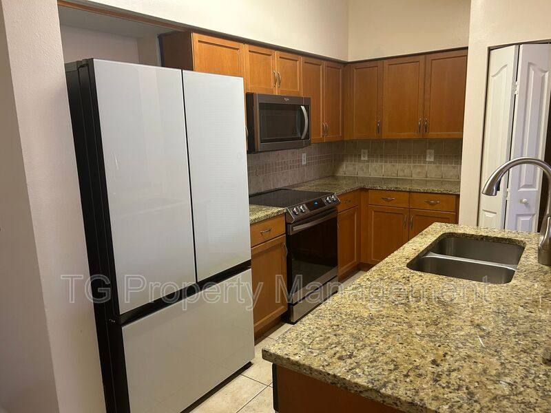 Condo for rent at 10435 Midtown Parkway #206, Jacksonville, FL 32246