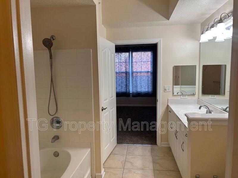Condo for rent at 10435 Midtown Parkway #206, Jacksonville, FL 32246