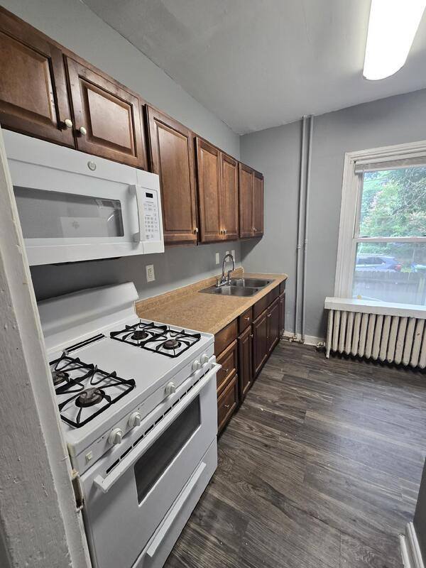 Townhouse for rent at 709 Idlewood Ave, Richmond, VA 23220