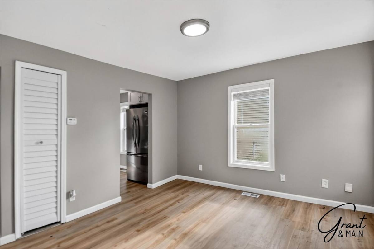 House for rent at 11319 Chalmers Ave, Warren, MI 48089