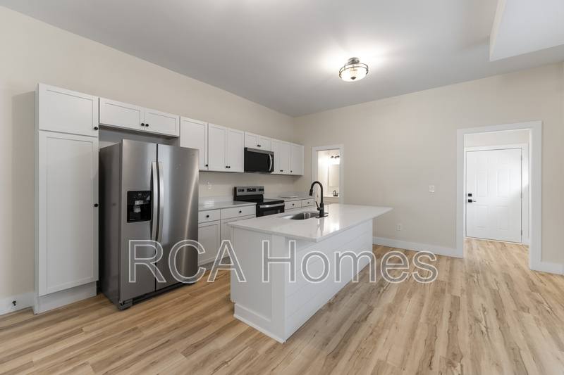 House for rent at 238 Eastern Ave, Indianapolis, IN 46201