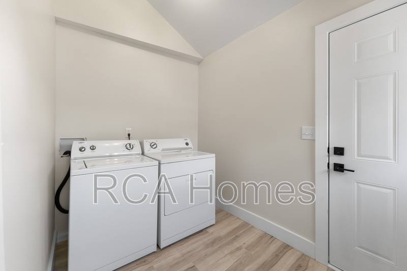 House for rent at 238 Eastern Ave, Indianapolis, IN 46201